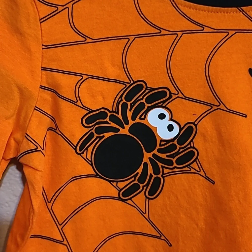 NWOT The Children's Place Halloween Spider Tee